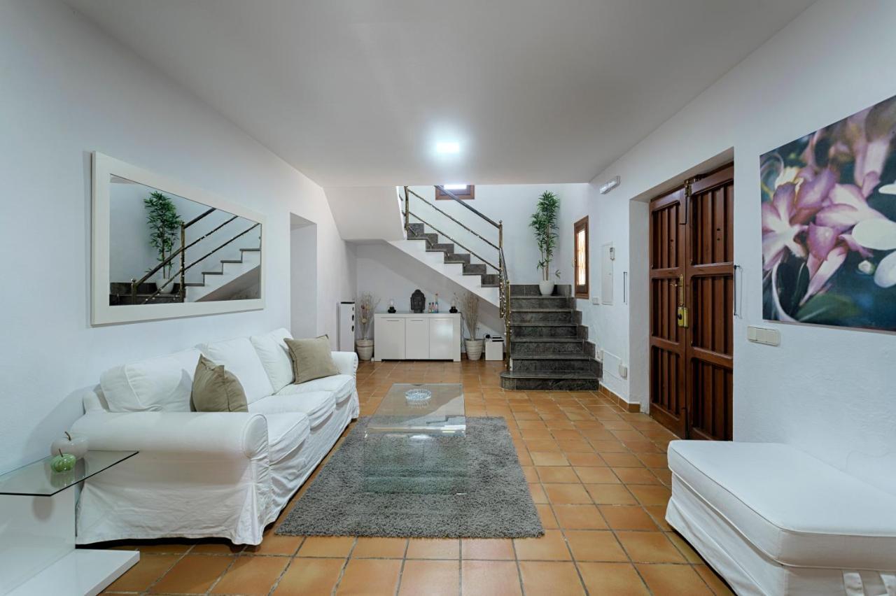 Villa Cana Simona Sant Jordi de ses Salines エクステリア 写真