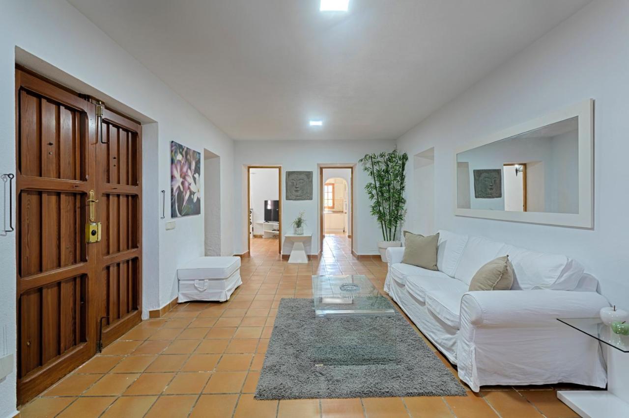 Villa Cana Simona Sant Jordi de ses Salines エクステリア 写真
